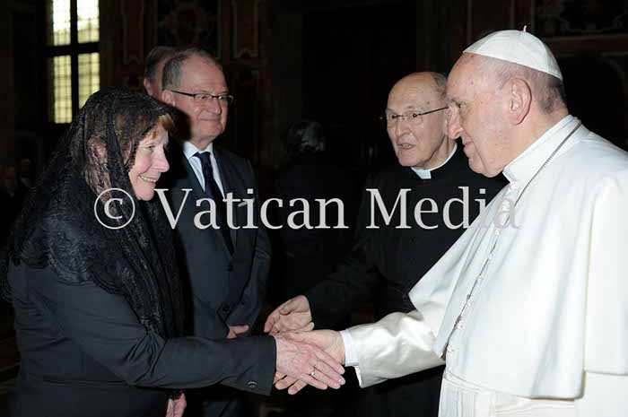 %_tempFileName00910_16022018%