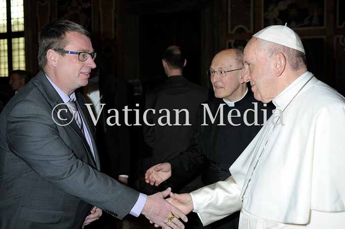 %_tempFileName00921_16022018%