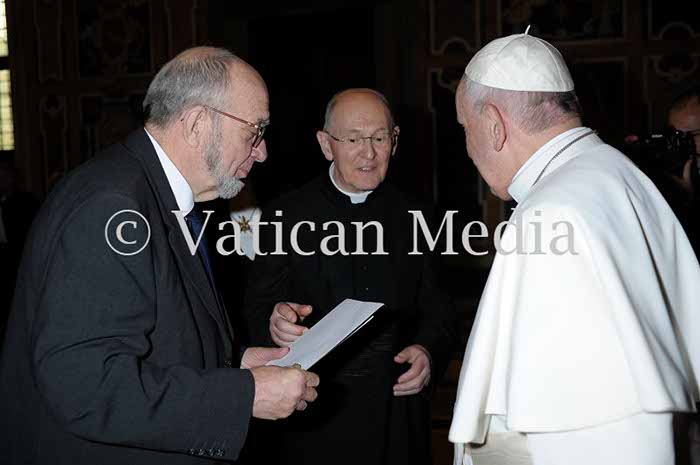 %_tempFileName01529_16022018%