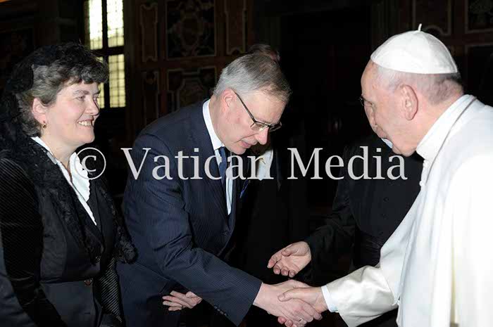 %_tempFileName01570_16022018%