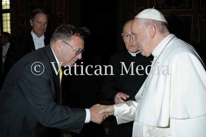 %_tempFileName01731_16022018%