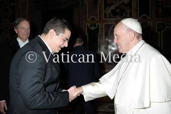 %_tempFileName00638_17022018%