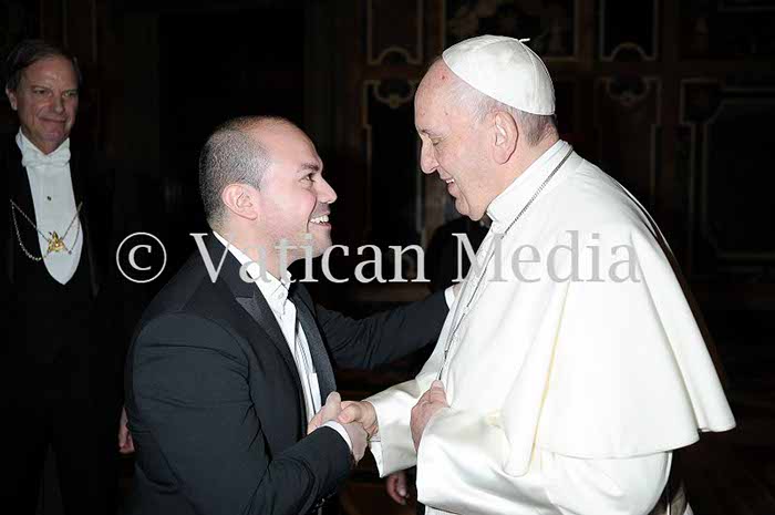 %_tempFileName00748_17022018%