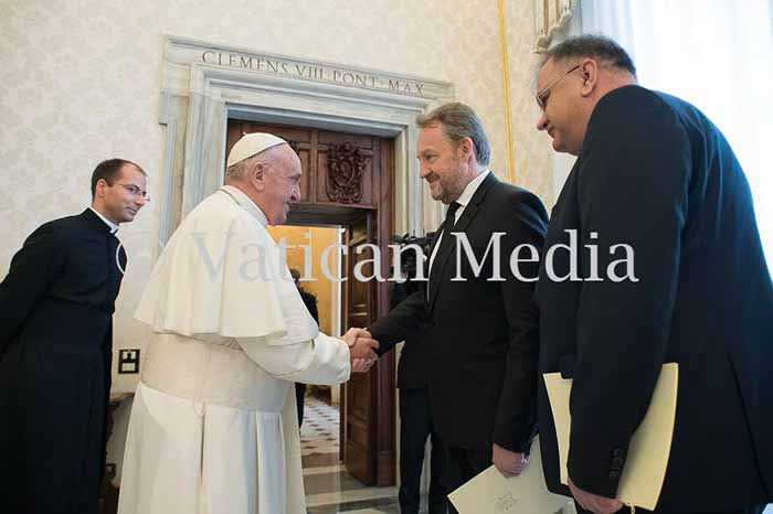 %_tempFileName01038_24022018%