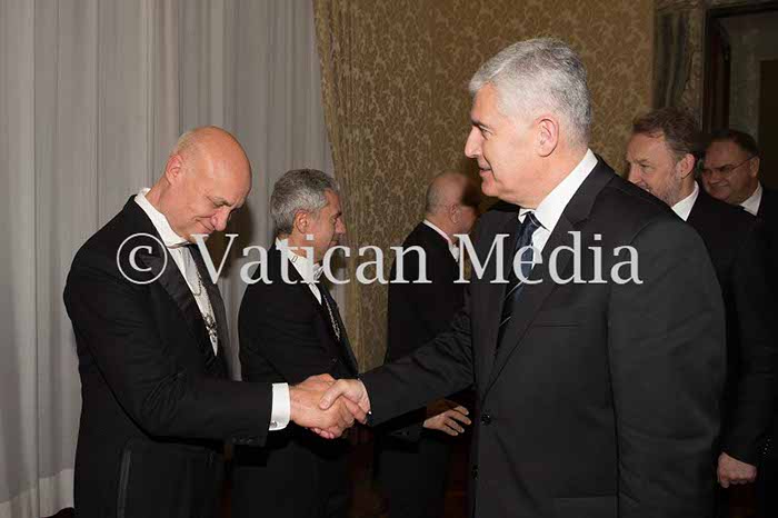 %_tempFileName01185_24022018%