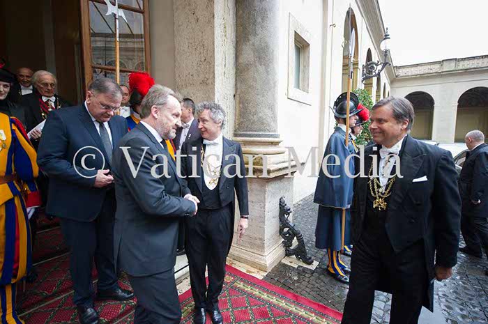 %_tempFileName01204_24022018%