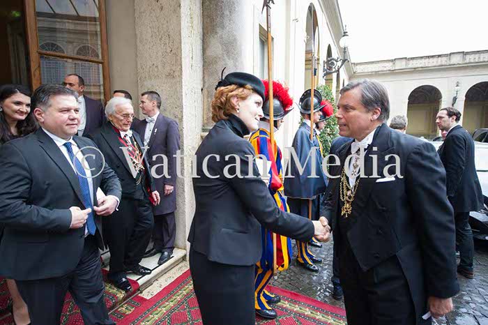 %_tempFileName01211_24022018%