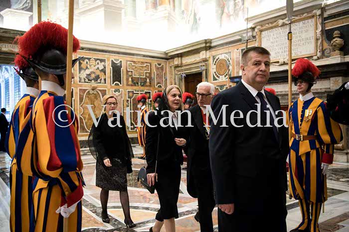 %_tempFileName01702_24022018%