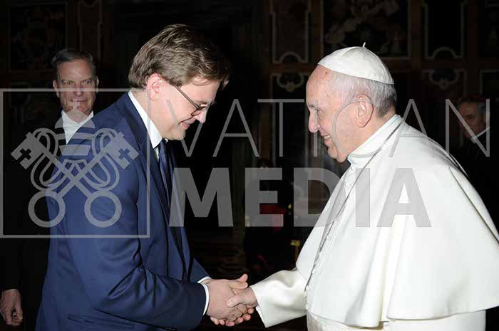 %_tempFileName02645_08032018%