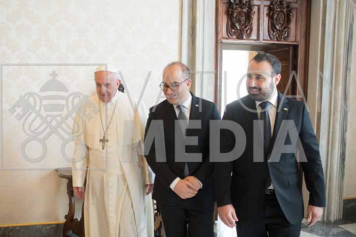 %_tempFileName00525_23032018%