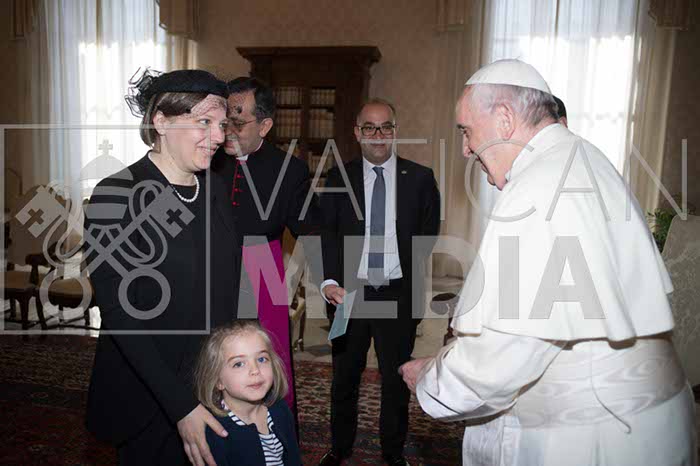 %_tempFileName00555_23032018%