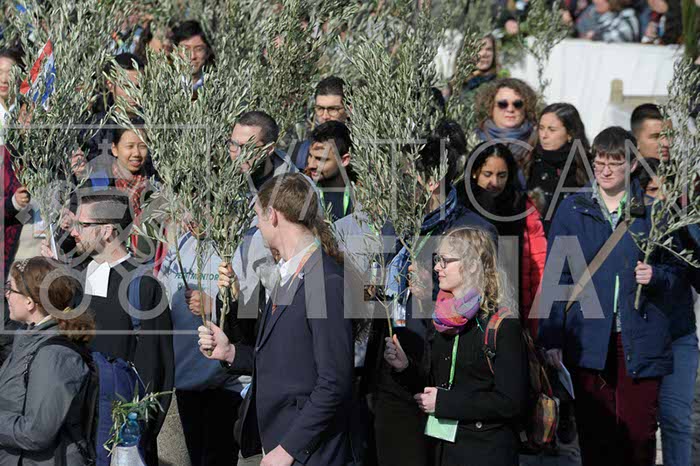 %_tempFileName00523_25032018%