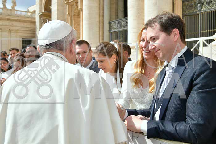 %_tempFileName094924_28032018%