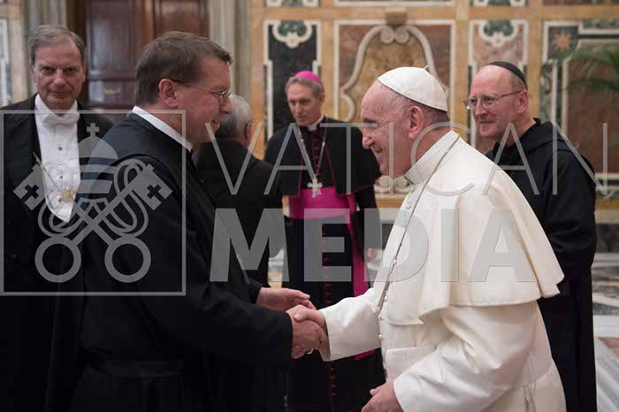 %_tempFileName01042_19042018%