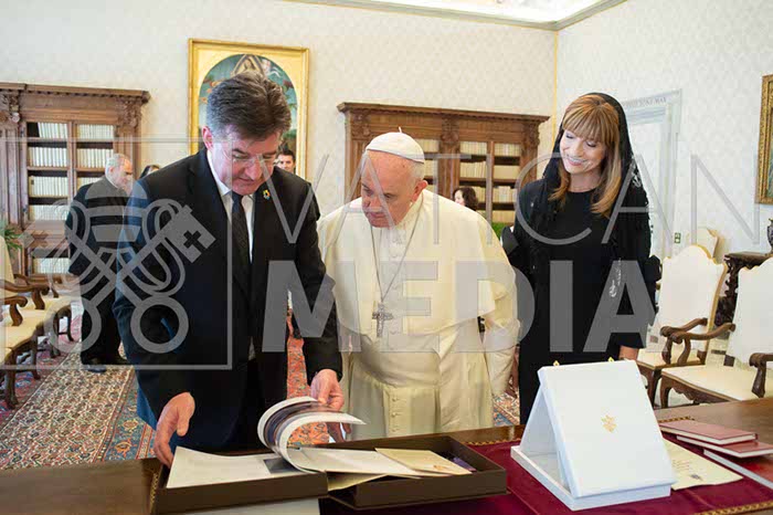 %_tempFileName00729_30042018%