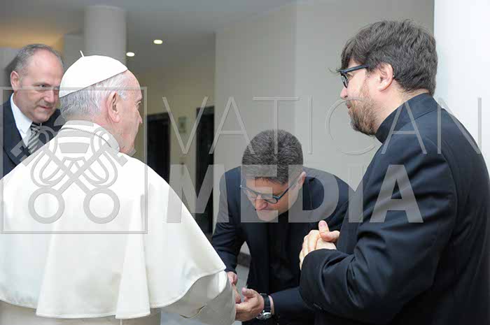 %_tempFileName00412_17052018%