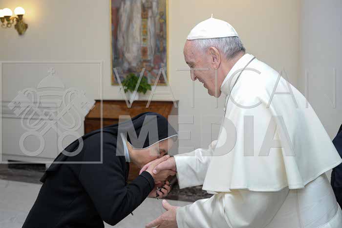 %_tempFileName00437_17052018%