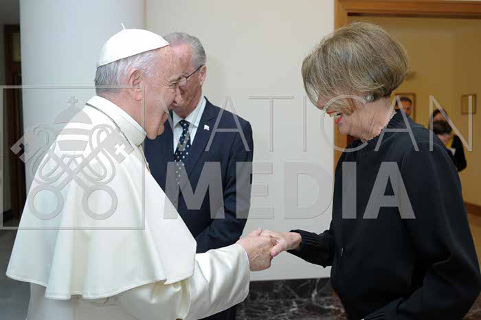 %_tempFileName00569_17052018%