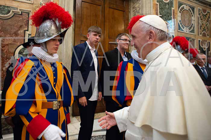 %_tempFileName00384_06052018%