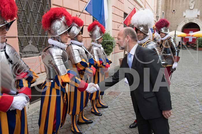 %_tempFileName05332_06052018%