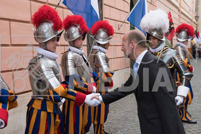 %_tempFileName05344_06052018%