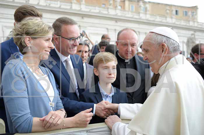 %_tempFileName183927_23052018%