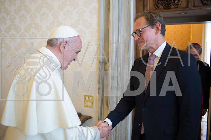 %_tempFileName04156_26052018%