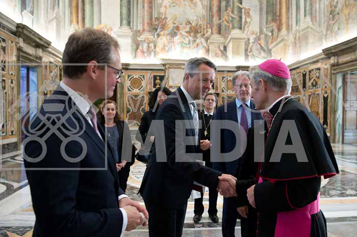 %_tempFileName04331_26052018%