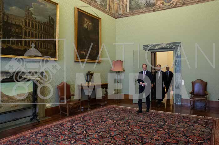 %_tempFileName04348_26052018%