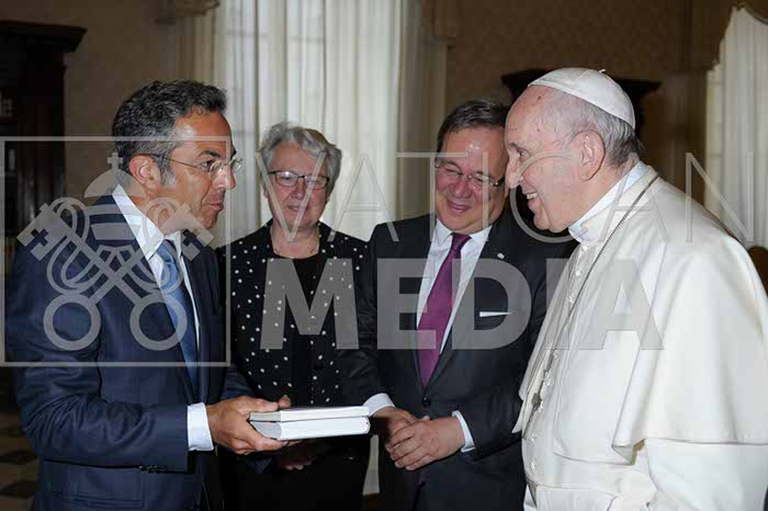 %_tempFileName00984_28052018%