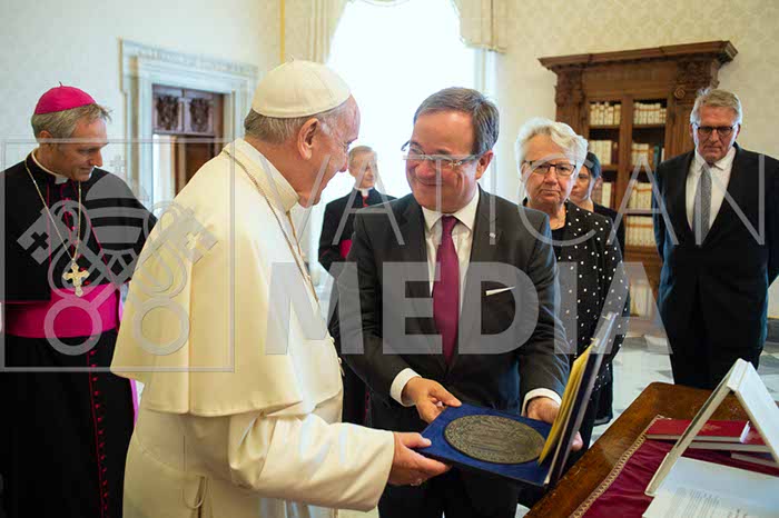 %_tempFileName01056_28052018%