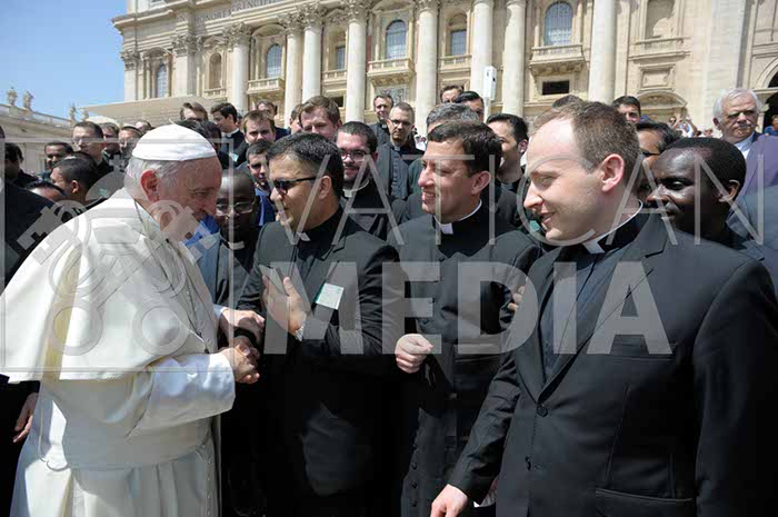 %_tempFileName199812_30052018%