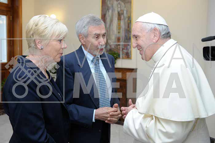 %_tempFileName00472_11062018%