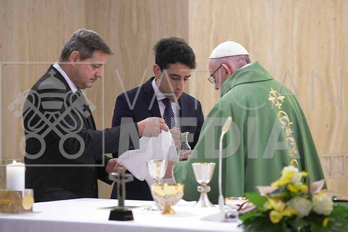 %_tempFileName00094_15062018%