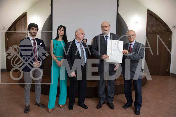 %_tempFileName00743_09062018%