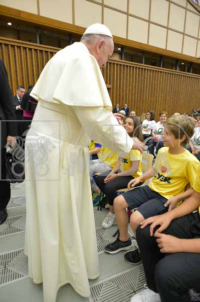 %_tempFileName233330_20062018%