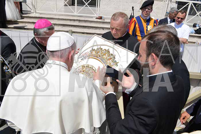 %_tempFileName237419_20062018%