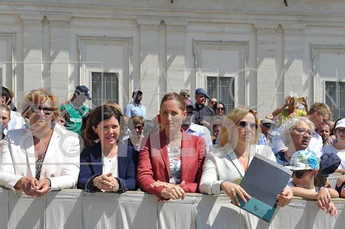 %_tempFileName238108_20062018%