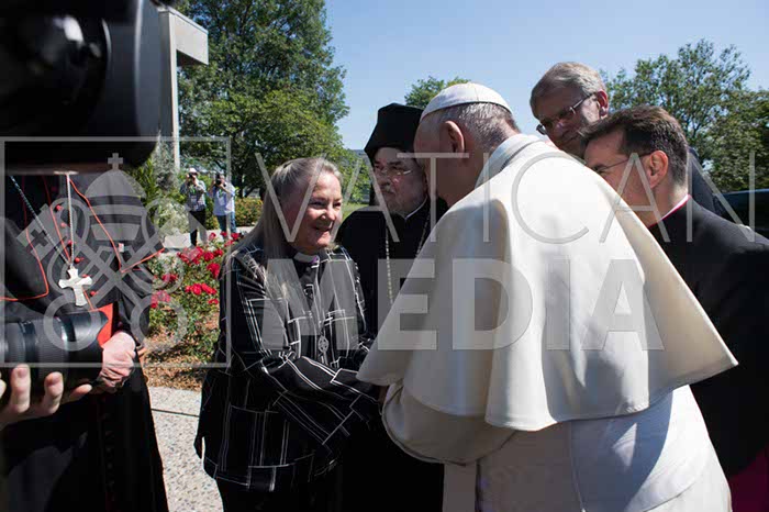 %_tempFileName01559_21062018%