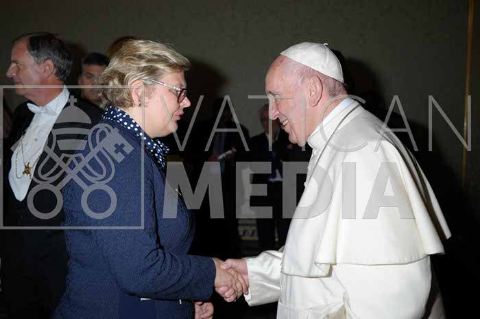 %_tempFileName00383_23062018%