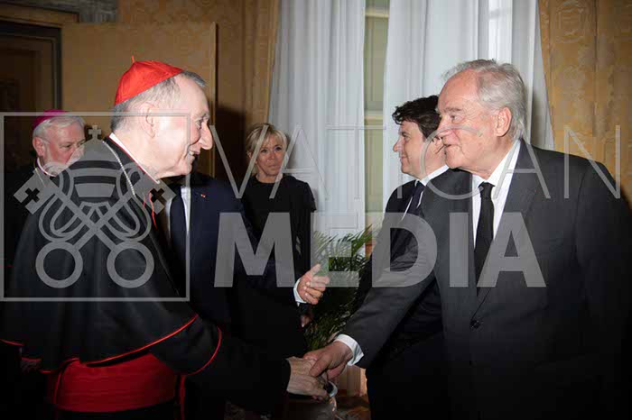 %_tempFileName01034_26062018%