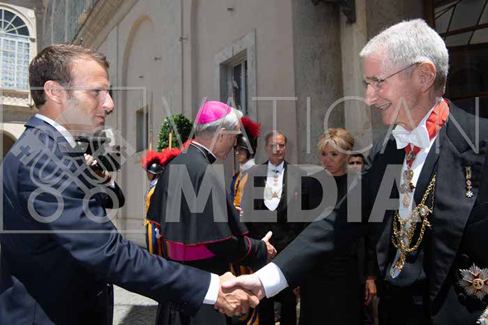 %_tempFileName01206_26062018%