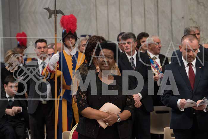 %_tempFileName001982_28062018%