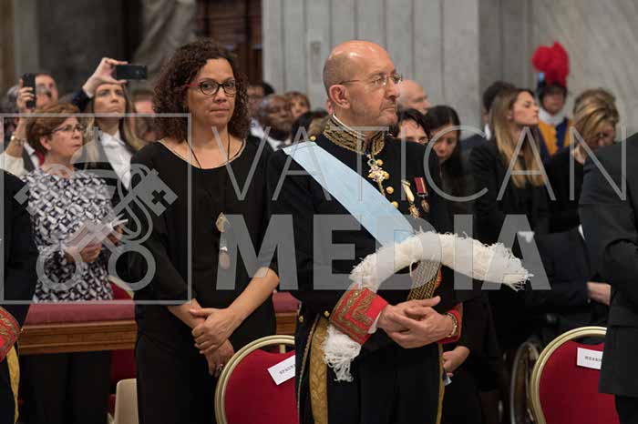 %_tempFileName001990_28062018%