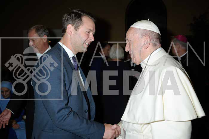 %_tempFileName01216_22082018%