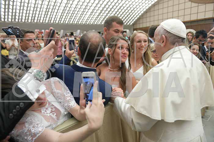 %_tempFileName273240_22082018%