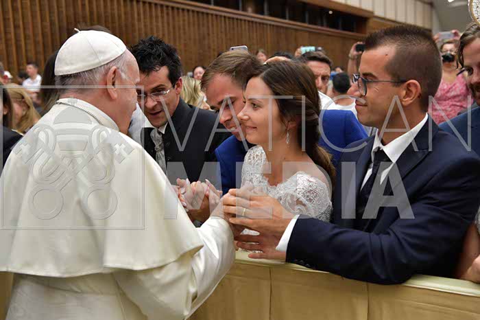 %_tempFileName273343_22082018%