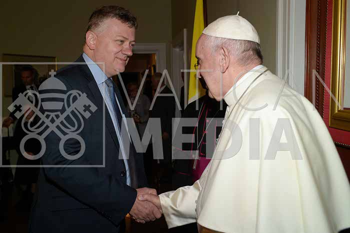 %_tempFileName06209_26082018%