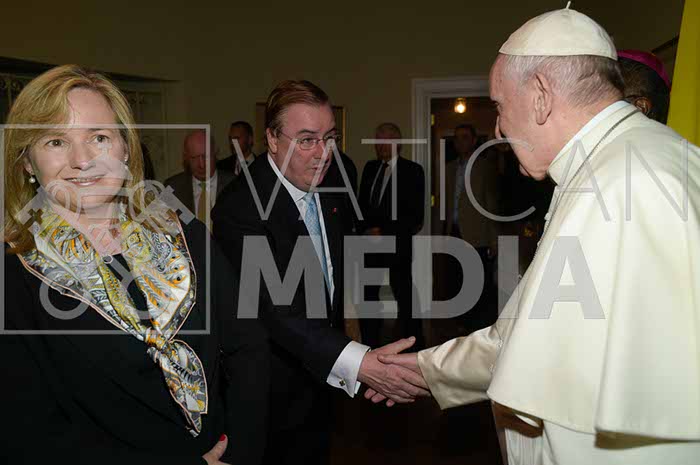 %_tempFileName06383_26082018%