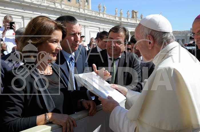 %_tempFileName305381_12092018%